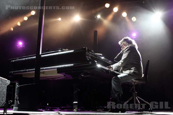 CHRISTOPHE - 2013-12-13 - PARIS - CentQuatre - Nef Curial - Daniel Bevilacqua